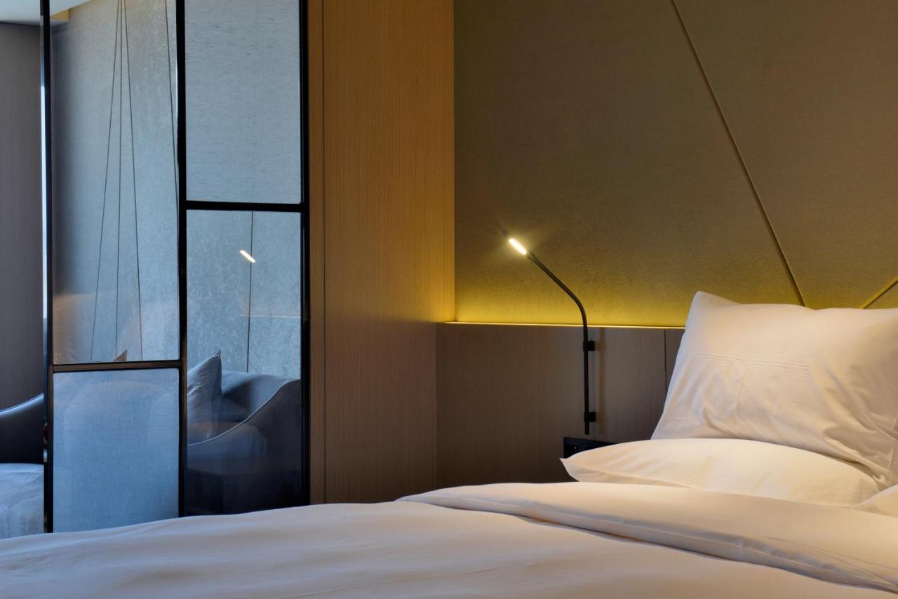 Mercure Taiyuan Changfeng Street Экстерьер фото